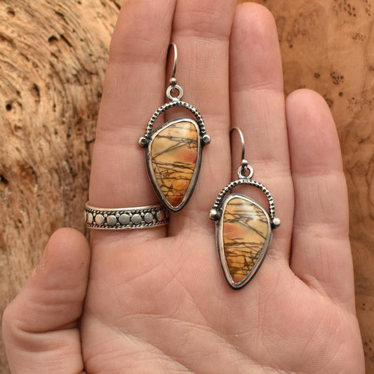Handmade stone earrings retro irregular thumping earrings creative drop yellow tiger stone earring - Duo Fashion